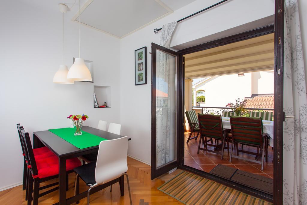 Premium Central Apartments Vrsar Ngoại thất bức ảnh