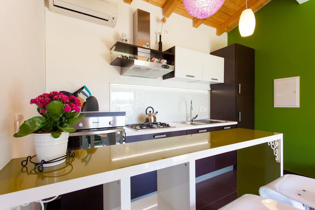 Premium Central Apartments Vrsar Ngoại thất bức ảnh